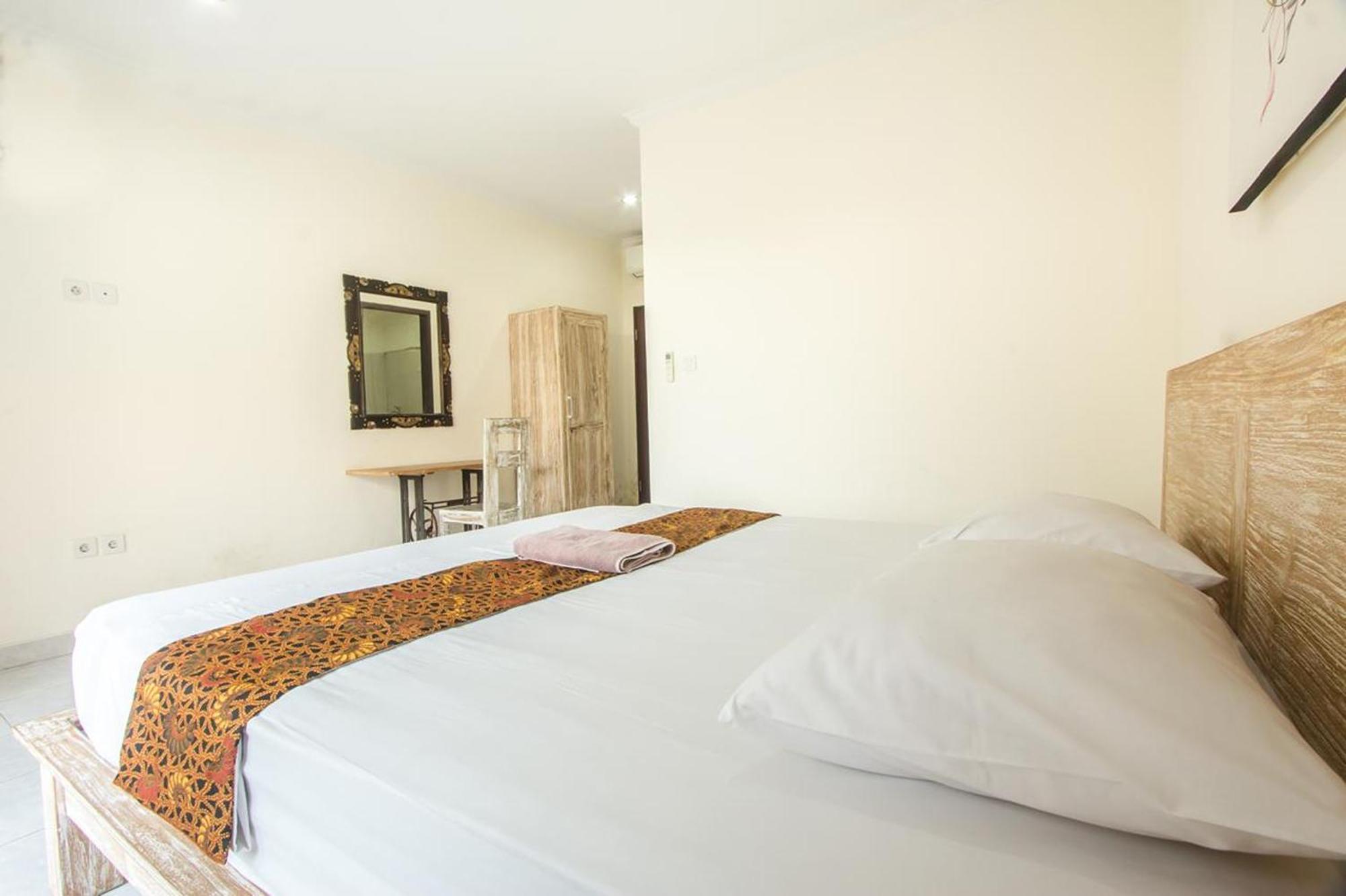 Azalea Homestay & Villa Canggu  Exterior photo
